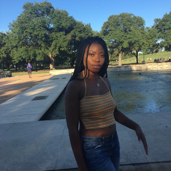 Top - Picture 4 of 5